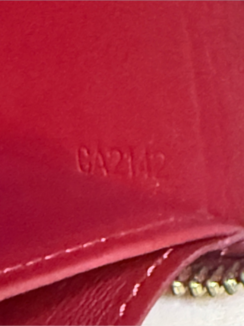 Louis Vuitton Monogram Vernis Zippy Wallet Red w/ Box - Picture 9 of 15